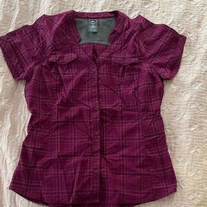 REI outdoor shirt M